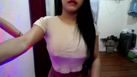isabel online show from July 28, 7:39 pm