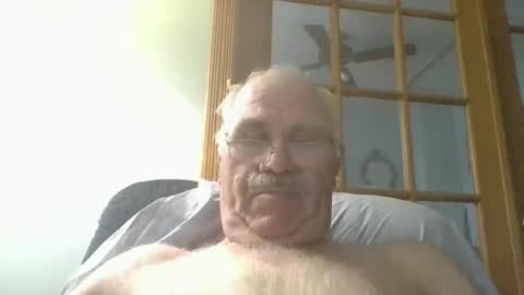 cutesexytony2460 online show from July 5, 7:21 pm