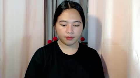 cute online show from February 21, 11:41 pm