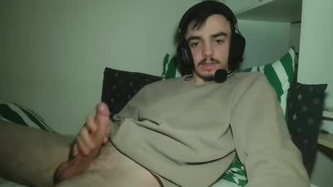 cutie garlix online show from March 29, 8:21 pm