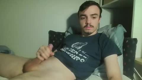 cutie garlix online show from June 8, 9:27 pm