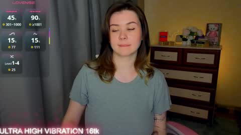 mili online show from May 13, 9:41 am