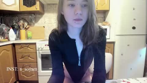 cutiekitty_cb online show from March 2, 3:33 am