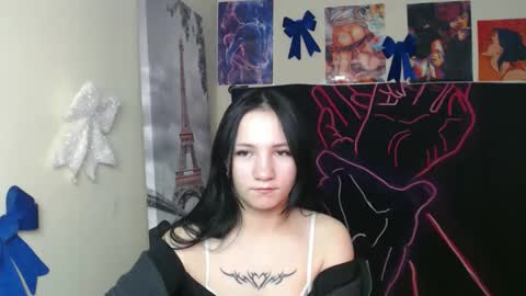 Emma online show from February 13, 8:17 am