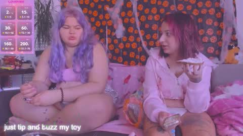 Snapshot of cutielanalova chatting on October 24, 10:05 am cutielanalova online show from October 24, 10:05 am