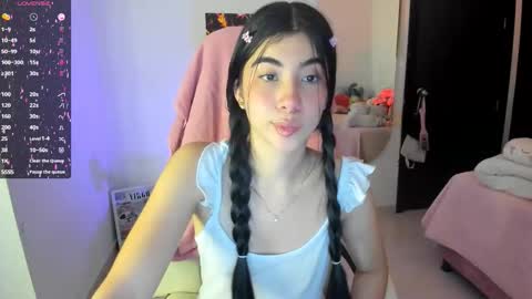 Liz online show from November 14, 10:33 pm