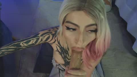  cyber zoe   online show from April 10, 11:31 pm