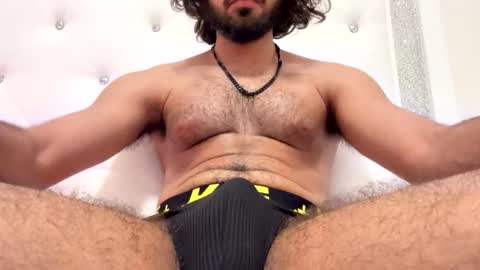 Cylus X online show from March 8, 4:27 am