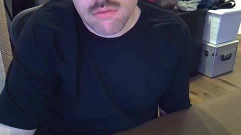 cyrsug online show from April 15, 5:11 am