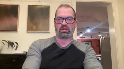 d4ddy858 online show from February 2, 11:34 pm