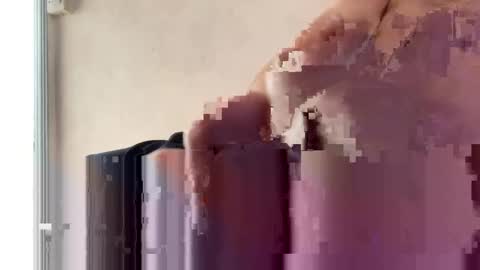 d699743 online show from April 19, 4:19 pm