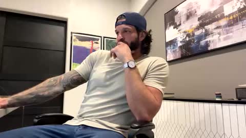 David Michael online show from March 3, 3:02 am