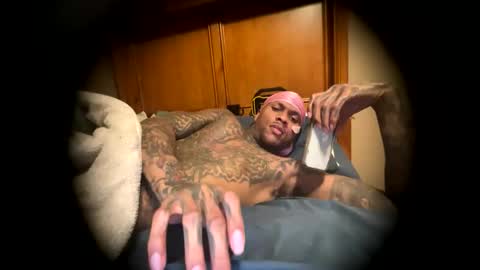 sexy tatted king bbc online show from May 5, 7:36 am