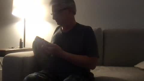 daddymike92883_1 online show from March 8, 8:22 am