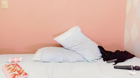 Antonella  online show from September 26, 3:03 am