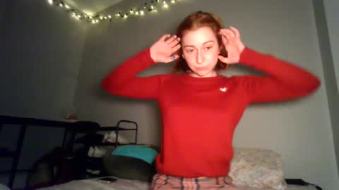 Saoirse online show from January 19, 2:36 am