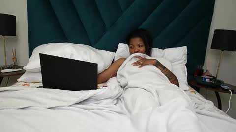 daddyslittleebony online show from June 7, 12:32 pm