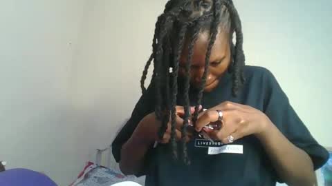 Snapshot of daddyslove_ chatting on September 10, 8:04 am Daddys love online show from September 10, 8:04 am