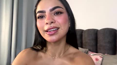 Sophie online show from March 16, 3:42 am