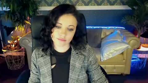 Dafni Mon online show from May 14, 6:00 am