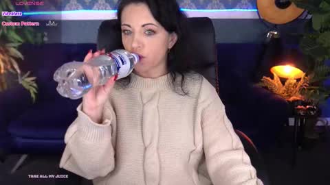 Dafni Mon online show from December 3, 6:58 am