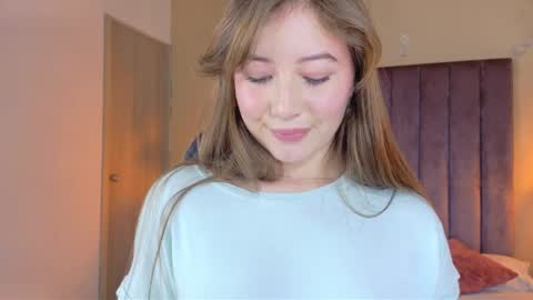 Dahlia online show from March 28, 8:27 am