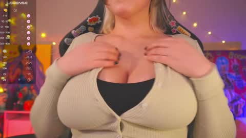 Cute DianaOnline mostly at 8pm-0000 am UK TimeTuesday and Wednesday off online show from October 3, 9:34 pm