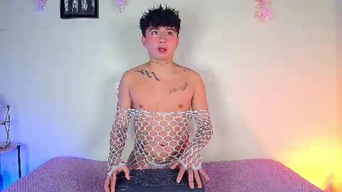 daimond cooper online show from June 23, 12:01 pm