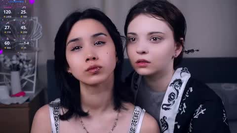 Aoi and Lily best friends online show from May 26, 7:47 am