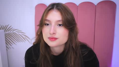 Lauren            online show from February 25, 12:16 pm