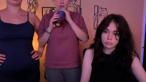 Little Di online show from July 12, 12:47 am