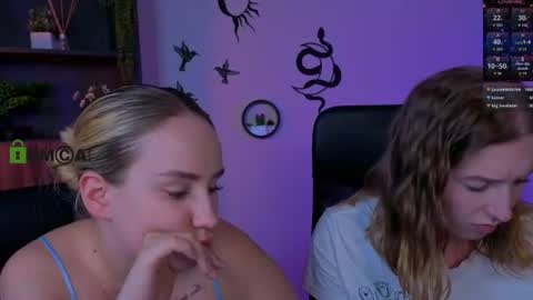 Little Di online show from July 24, 10:07 pm
