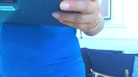 Daisy Price online show from February 4, 10:52 am