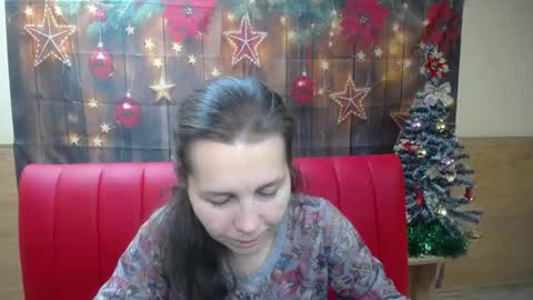 DaisyEdit online show from December 19, 6:53 am