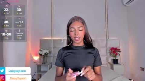 Daisy online show from November 24, 12:26 pm