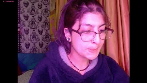    --  -- help me reach 100 hands up  online show from November 7, 2:58 am