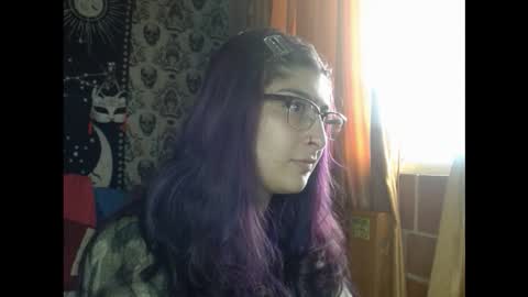    --  -- help me reach 100 hands up  online show from October 1, 7:02 pm