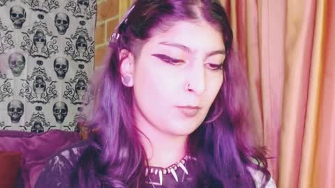    --  -- help me reach 100 hands up  online show from February 8, 6:12 am