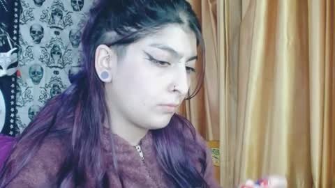    --  -- help me reach 100 hands up  online show from February 14, 8:52 am