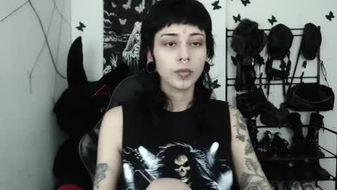 dakota online show from February 1, 2:19 am