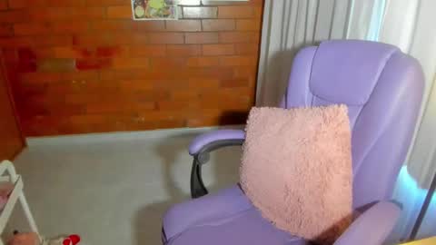 The girl of your dreams o online show from January 29, 8:46 pm