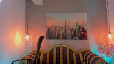 dali_collin online show from March 3, 3:52 pm