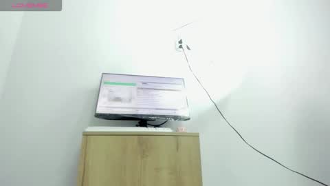  Ren  online show from November 15, 12:12 am