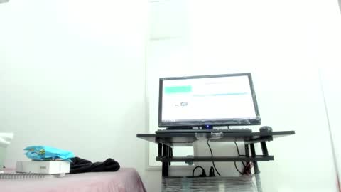  Ren  online show from September 10, 12:11 am