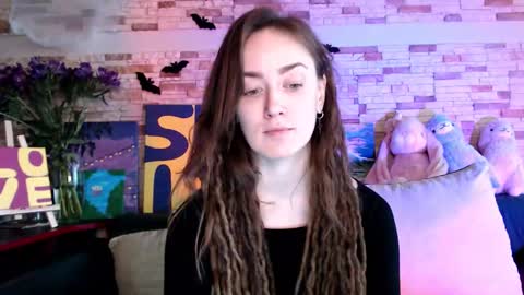 Dalia  online show from November 10, 9:34 am