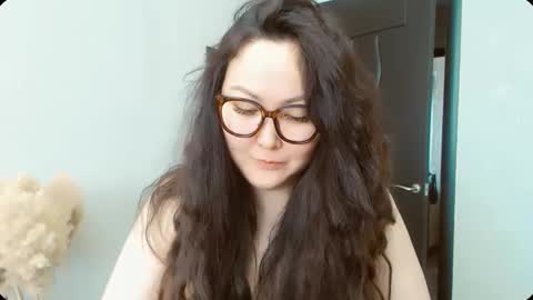 Dali online show from February 7, 5:10 am