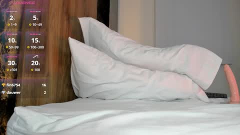 D A L I L A online show from October 18, 10:03 pm