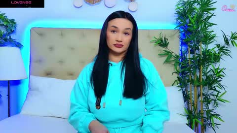 daliyaa_ online show from January 12, 1:07 pm