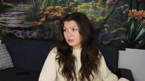 damedefeu online show from November 7, 12:18 pm