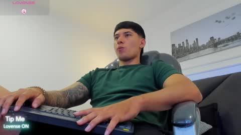 DAMIAN online show from February 12, 2:09 pm